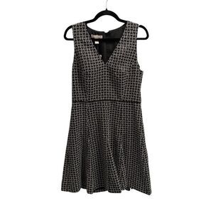 Banana Republic size 12 black and white fit and flare shift dress new with tags!